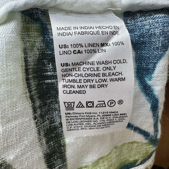 Chico’s Tropical Linen Jacket Size 1 (8/10) | Lightweight Zip Up Travel Layer - Picture 8 of 9
